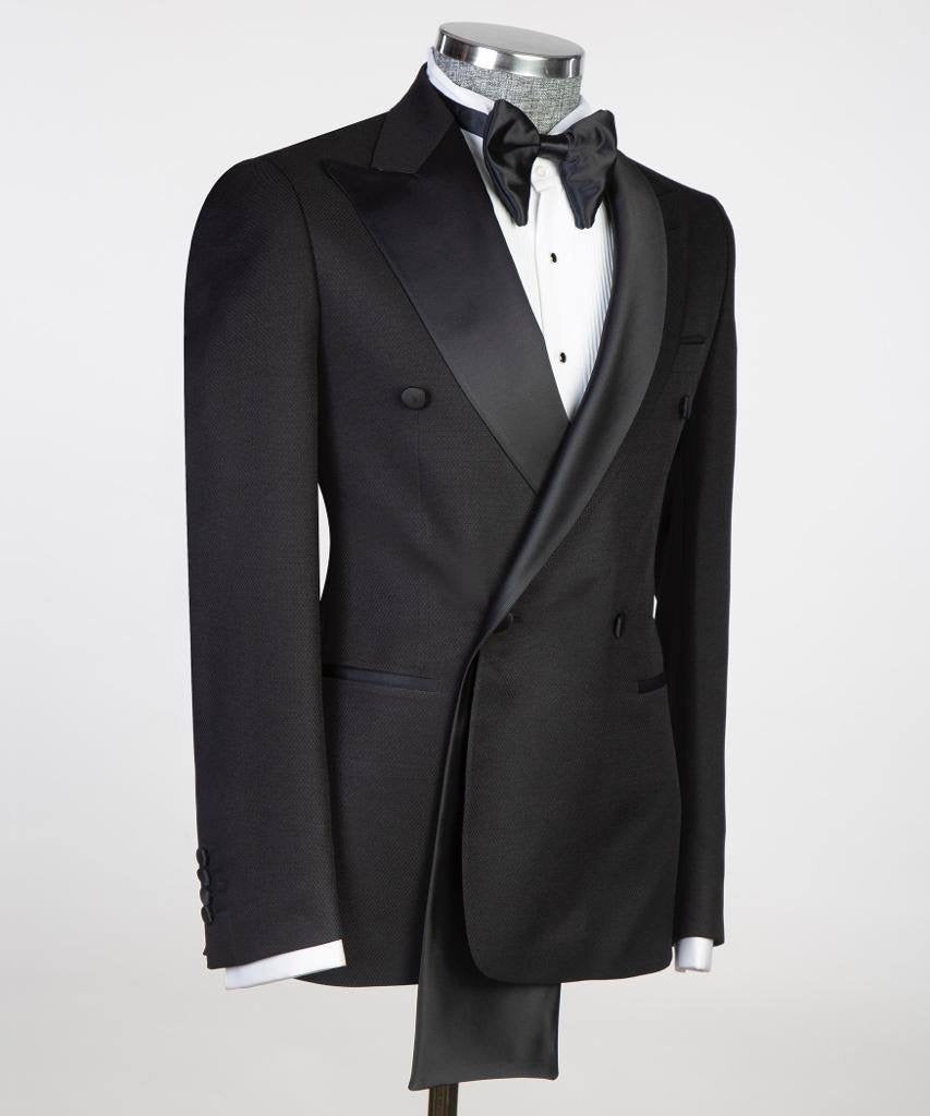Shawl Design Satin Lapel Black Tuxedo
