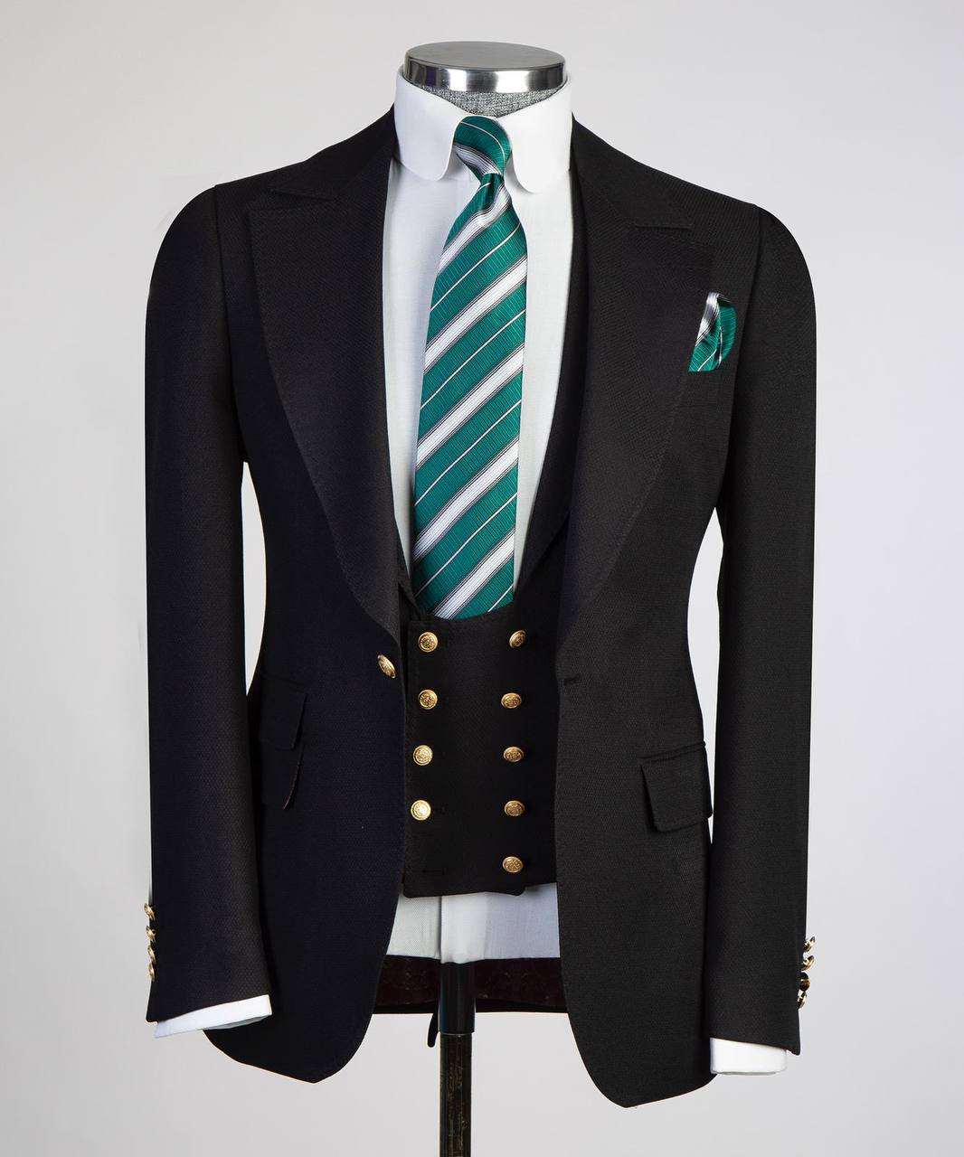 Black classic suit for men