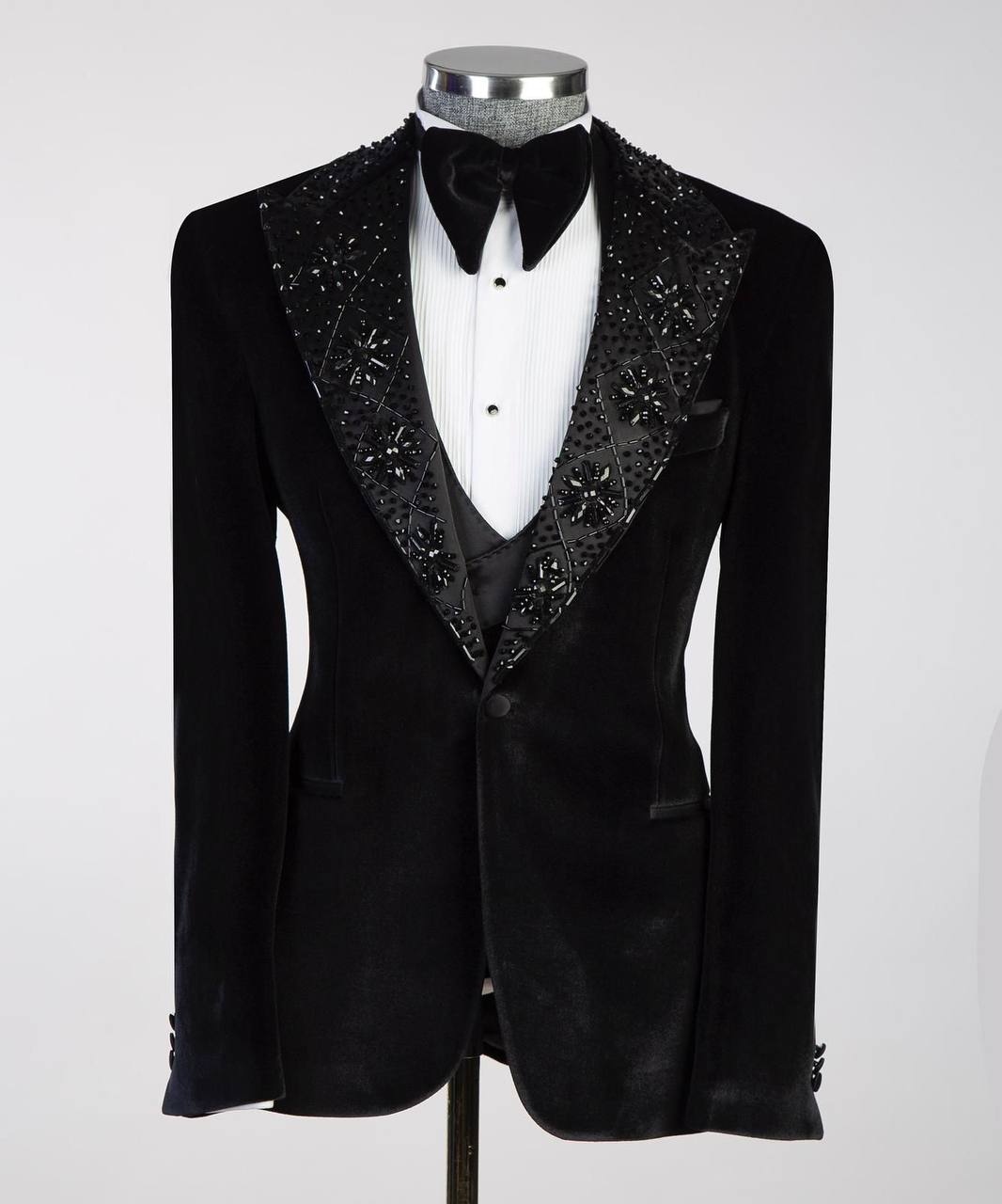 Velvet Tuxedo_stone designed_Black