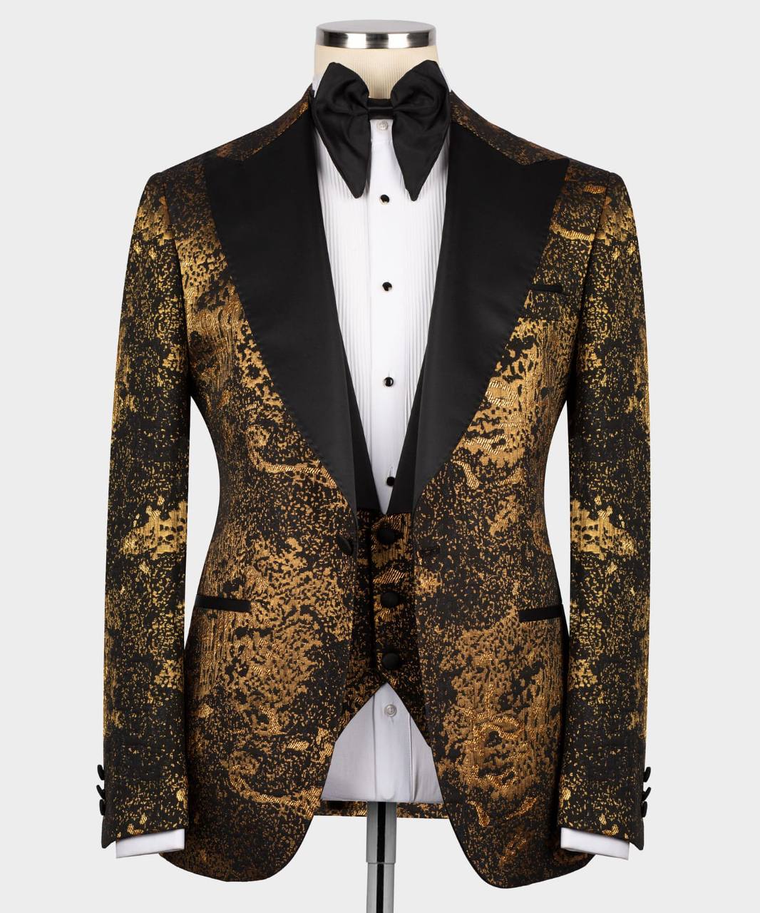 Men's Tuxedo Golden Pattern with Black Collar