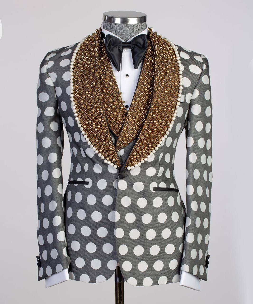 Men's 3 Piece Tuxedo Stone Detailed Collar