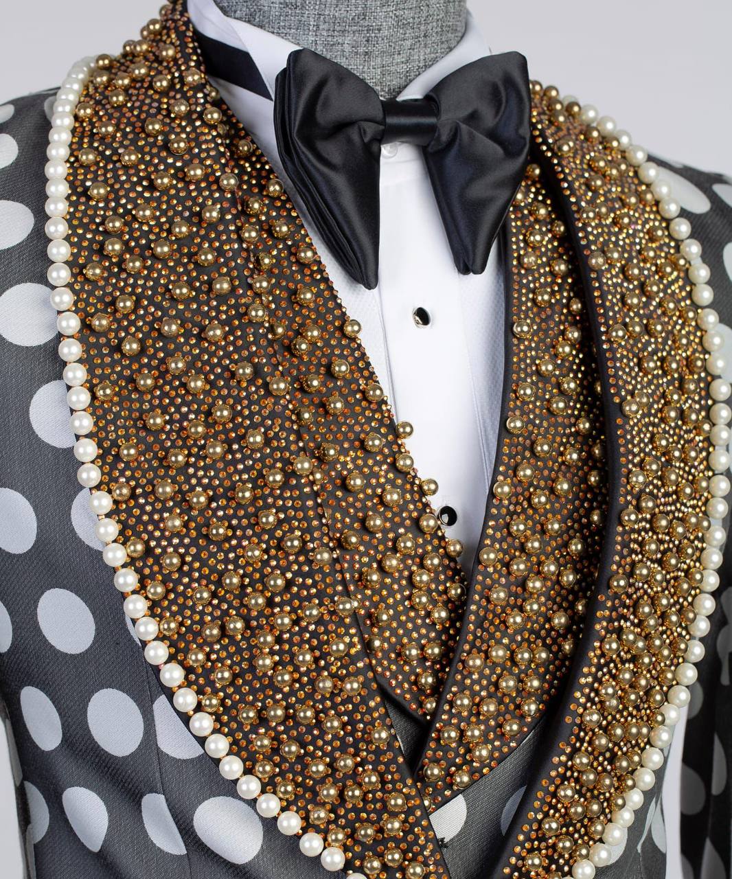 Men's 3 Piece Tuxedo Stone Detailed Collar