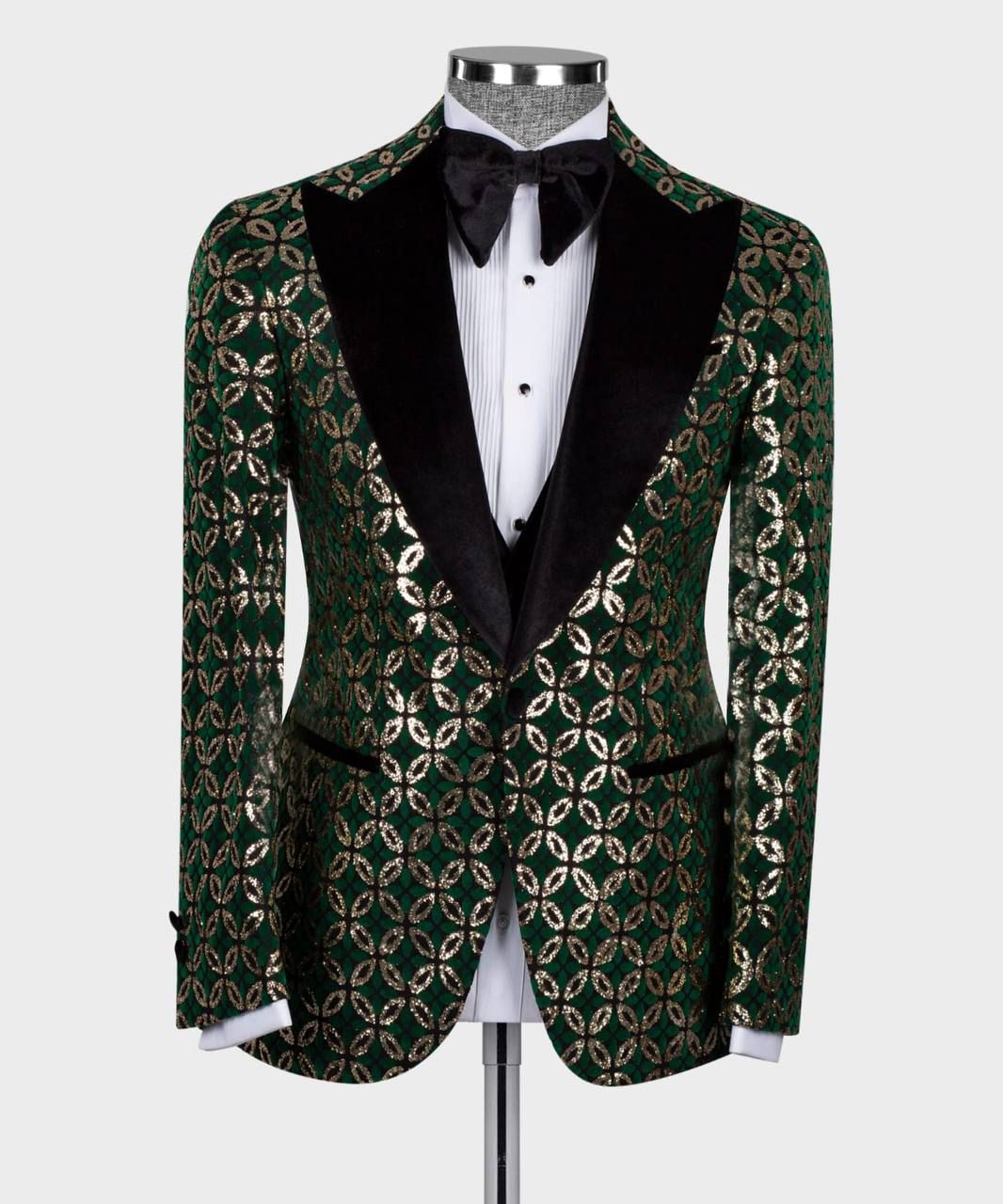 Men's 3 Piece Velvet Shiny Tuxedo