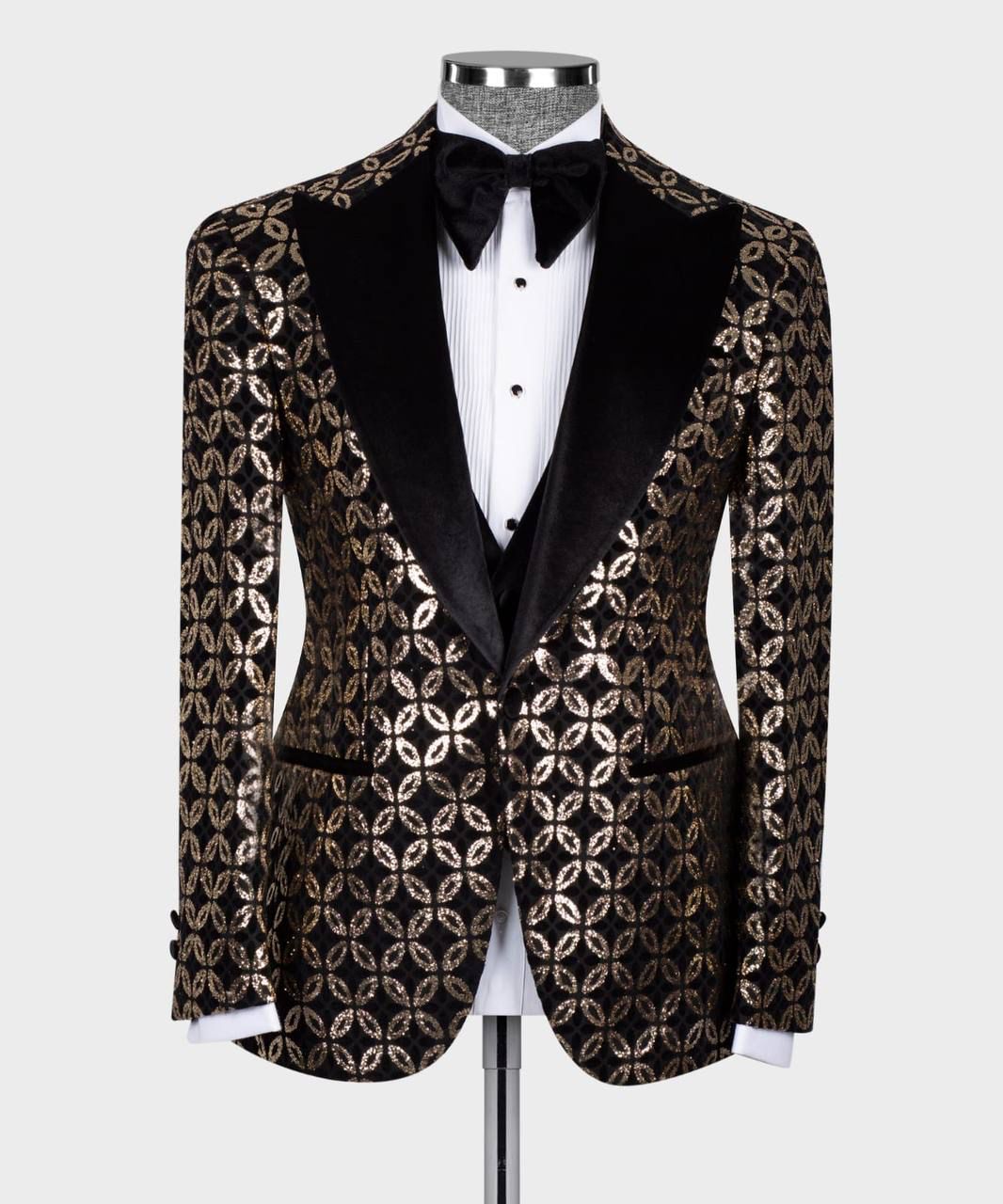 Men's 3 Piece Velvet Shiny Tuxedo